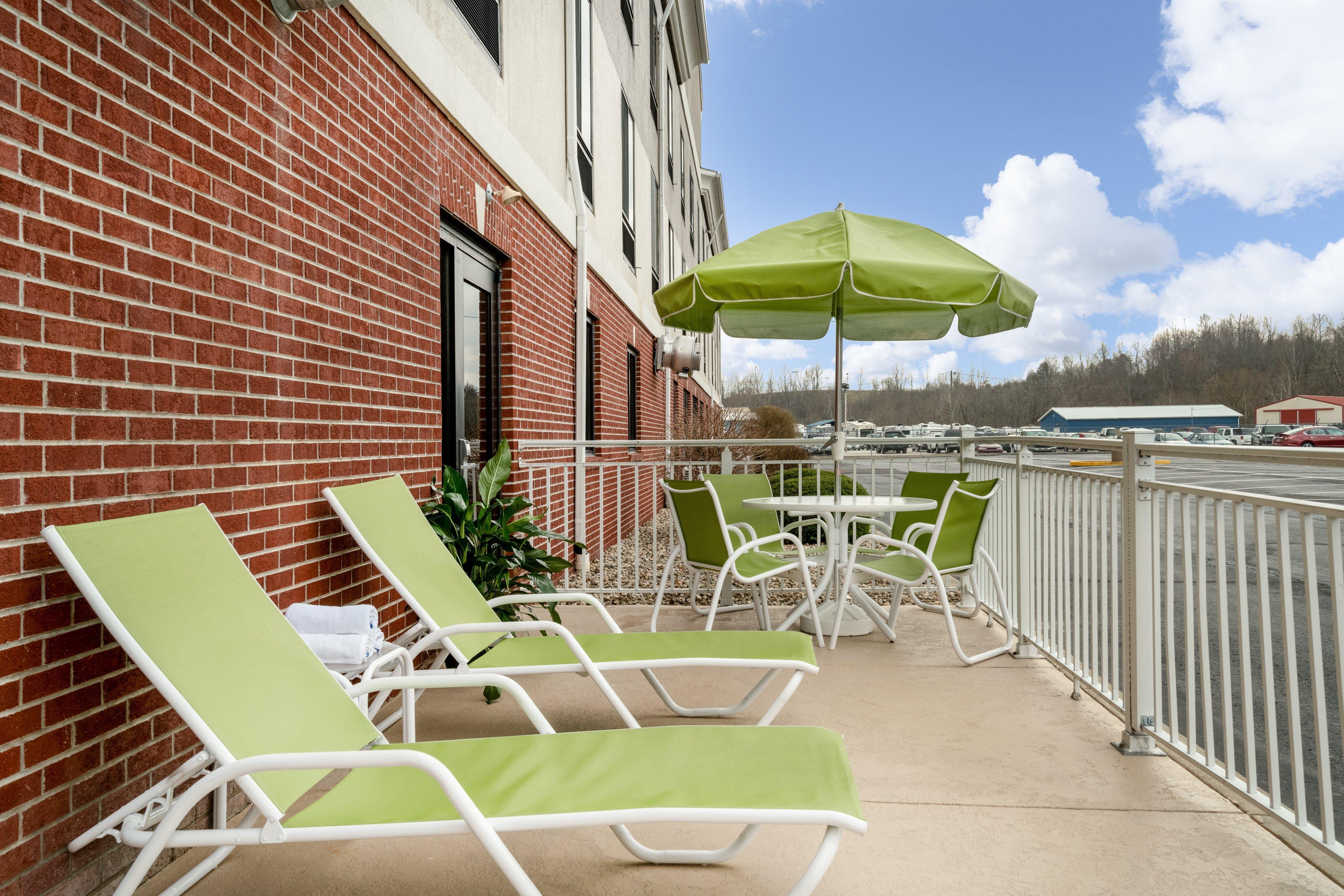 Holiday Inn Express Hotel & Suites Ashland By Ihg Dış mekan fotoğraf