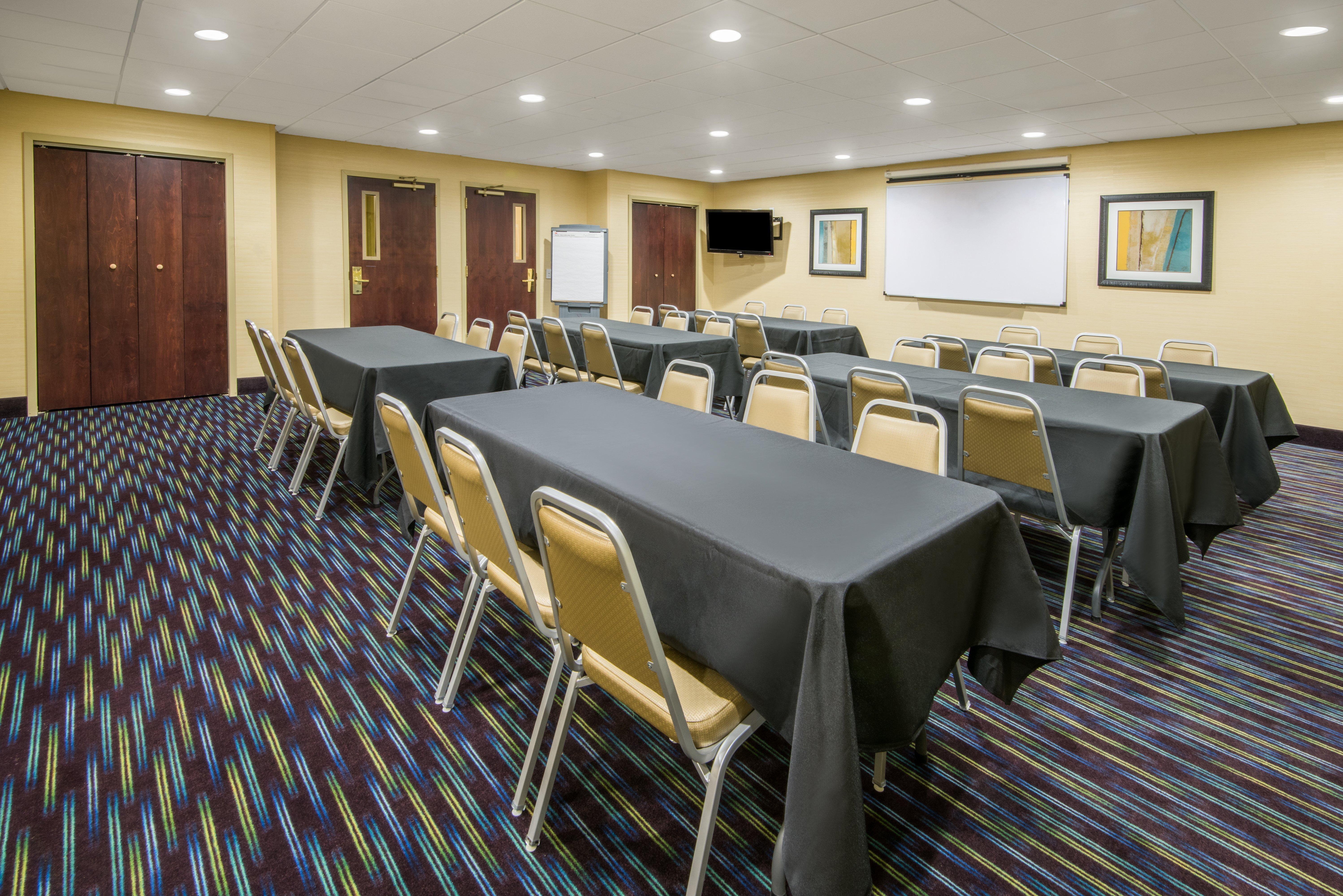 Holiday Inn Express Hotel & Suites Ashland By Ihg Dış mekan fotoğraf