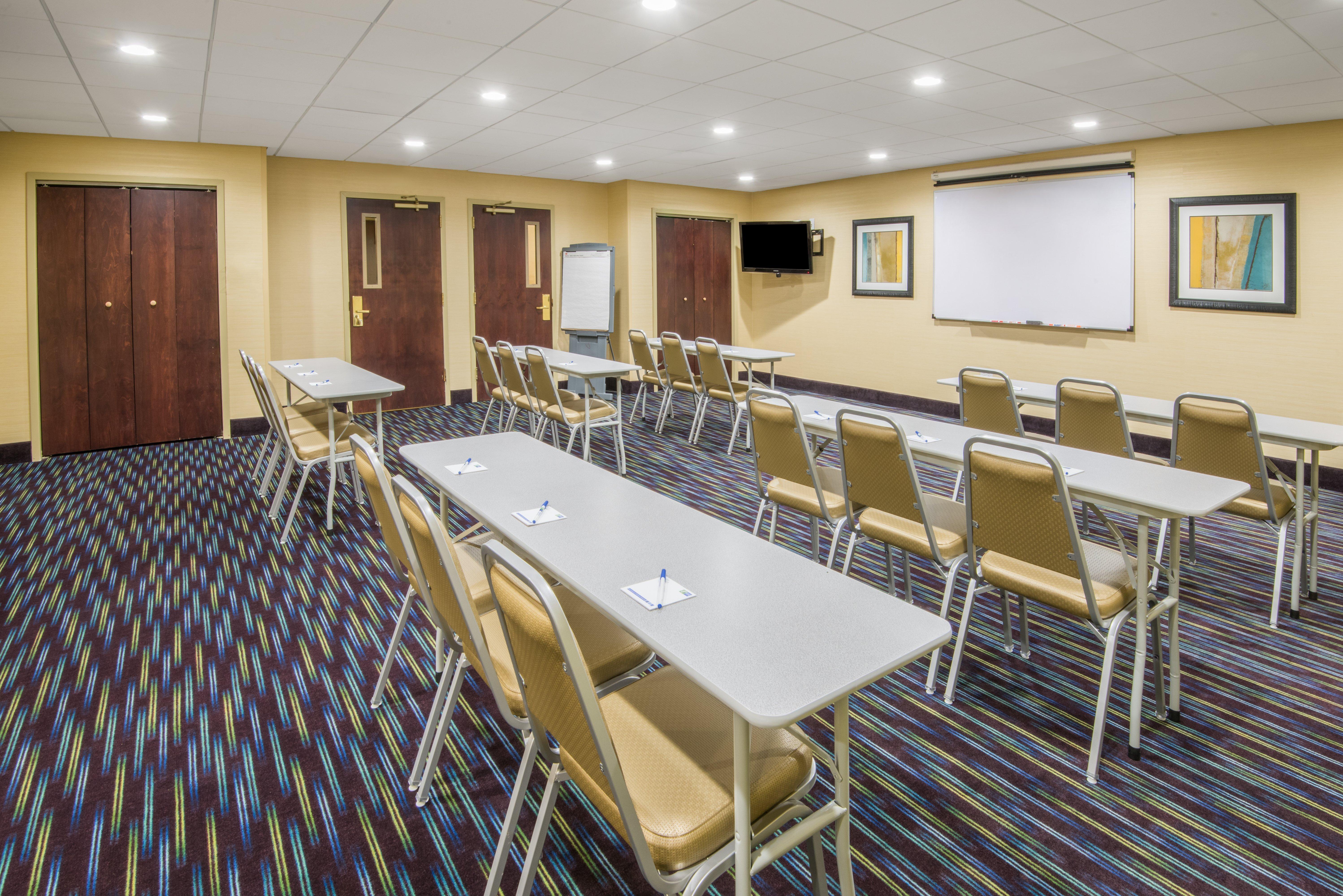 Holiday Inn Express Hotel & Suites Ashland By Ihg Dış mekan fotoğraf