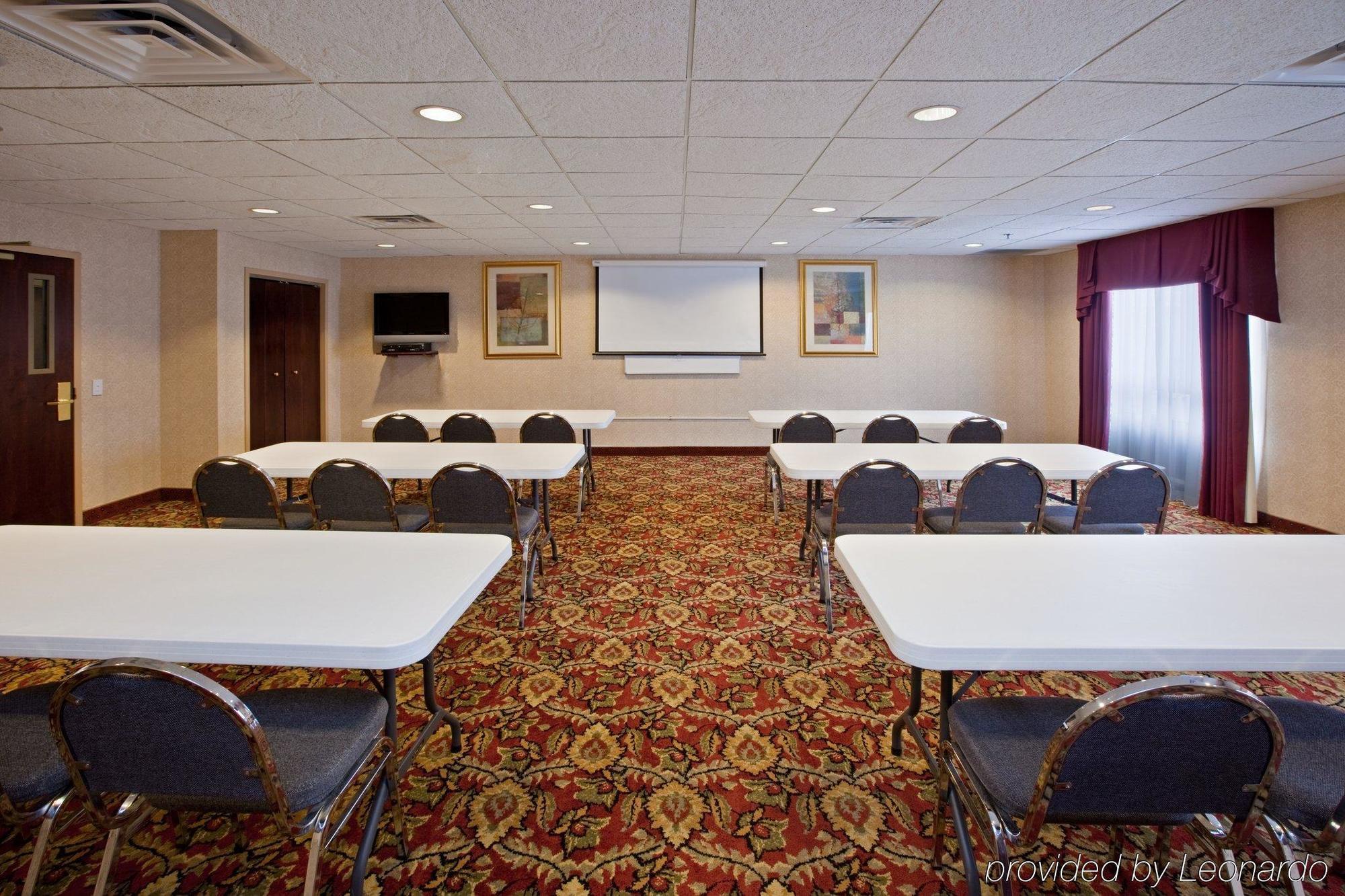 Holiday Inn Express Hotel & Suites Ashland By Ihg Konforlar fotoğraf